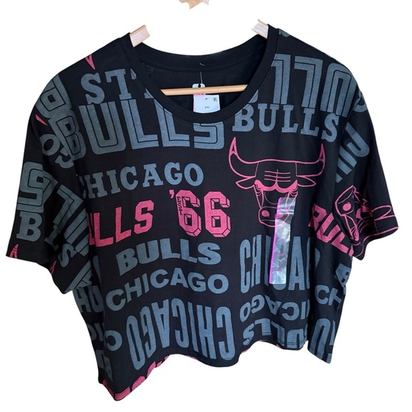 NBA Womens Chicago Bulls Graphic Crop Tee Black All Over Print XXL - Picture 4 of 13